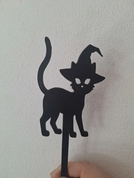 24. Chú mèo ma quái đội mũ - Image 1