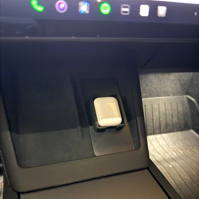 Adapter sạc không dây cho Airpods Gen 2 trên xe Tesla