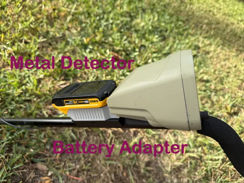 Ngàm chuyển đổi máy dò kim loại Discovery 3300 sang pin DeWalt - Image 1