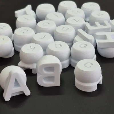 Bộ khuôn in chữ cái lên đất nặn, đất sét cho bé vui chơi sáng tạo