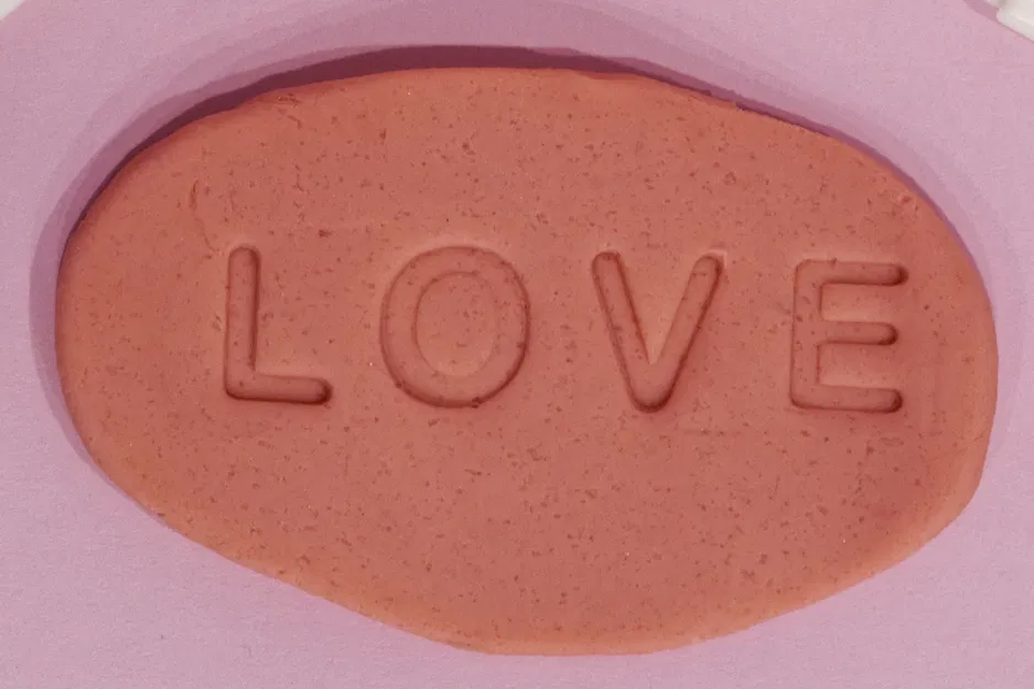 Bộ khuôn in chữ cái lên đất nặn, đất sét cho bé vui chơi sáng tạo - Image 3