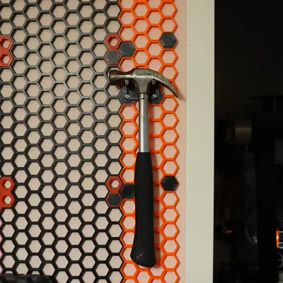 Giá treo búa cỡ vừa (8 oz / 225g) cho Honeycomb Storage Wall (HSW) - Có file Fusion 360 & STEP