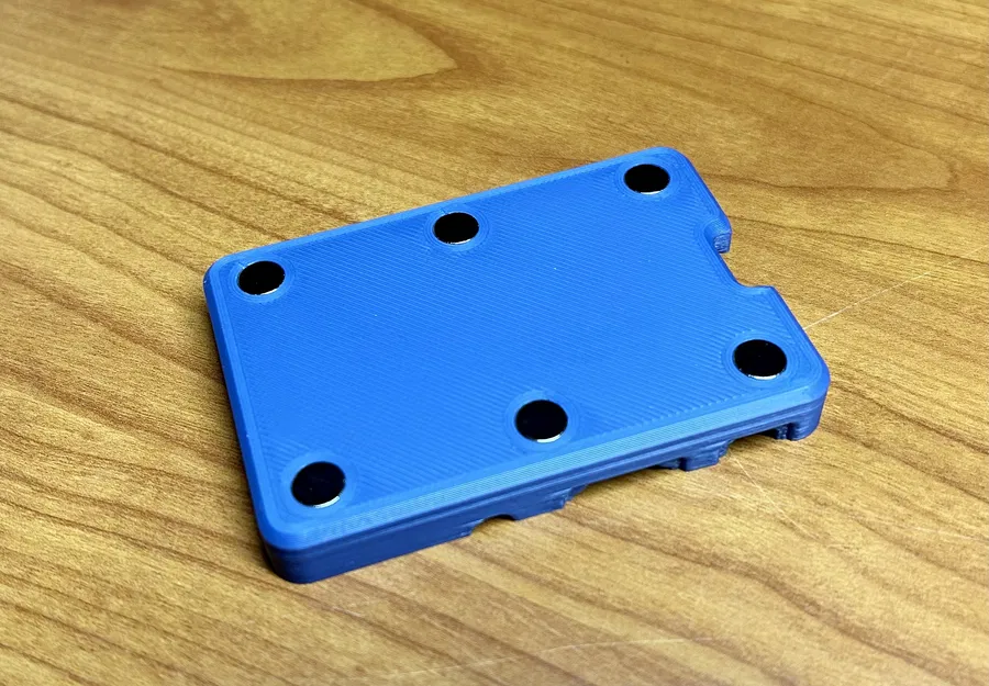 Đế gắn nam châm tiện lợi cho vỏ Raspberry Pi 3/4 - Image 3