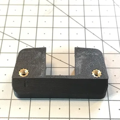 Móc treo túi đi chợ cho cốp xe Volvo V90