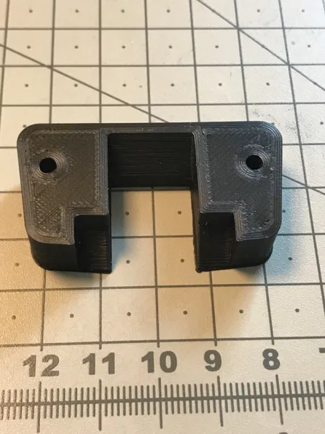 Móc treo túi đi chợ cho cốp xe Volvo V90 - Image 6