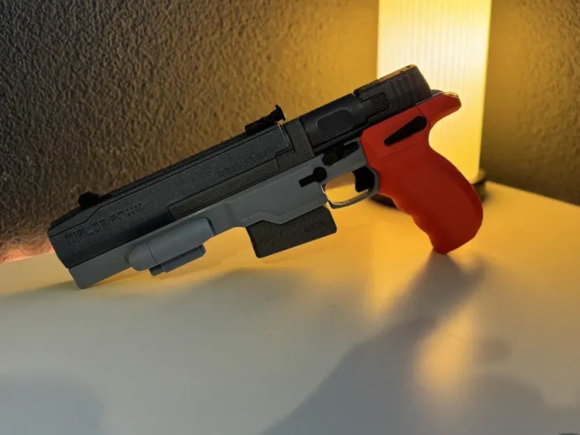 Mô hình súng Malorian Arms của Johnny Silverhand - Cyberpunk 2077 - Image 1