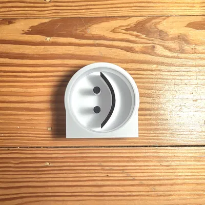 Mô hình mặt cười “:)” in 3D – Vật phẩm trang trí để bàn