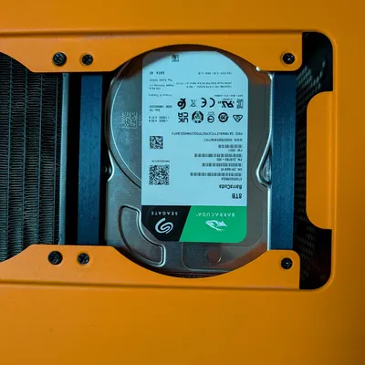 Ngàm chuyển đổi ổ cứng 3.5 inch cho khe gắn quạt 120mm