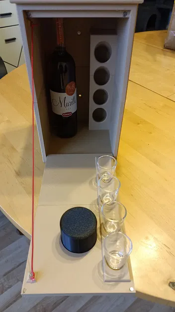 Zwitscherkasten - Ngôi nhà bí mật cho những ly rượu nhỏ - Image 3