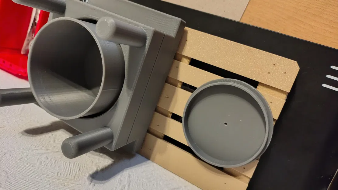 Mô hình khuôn ép nhựa - Khuôn kèm hộp đựng bên trong - Ống heo tiết kiệm - Image 13