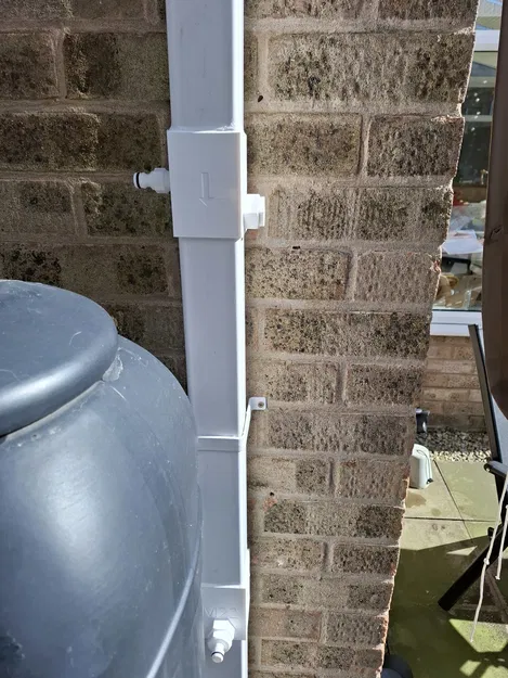 Bộ chia nước mưa Gutter Square Downpipe Diverter Twin Access - Image 3