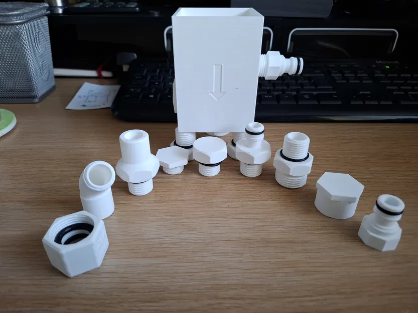 Bộ chia nước mưa Gutter Square Downpipe Diverter Twin Access - Image 6