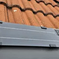 Giá đỡ tấm pin mặt trời và cảm biến mưa điều chỉnh được cho cửa sổ Velux - Thumbnail 1