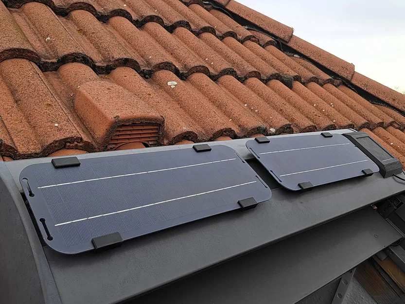 Giá đỡ tấm pin mặt trời và cảm biến mưa điều chỉnh được cho cửa sổ Velux - Image 3