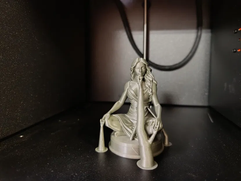 Tượng Người Phụ Nữ Thiền Định – Mô Hình Zen - Image 4