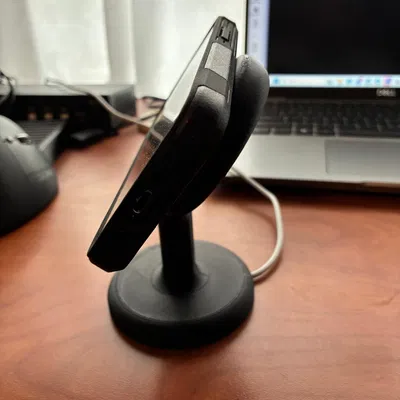 Chân đế để bàn cho bộ sạc MagSafe 58mm (In 3D)