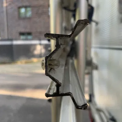 Nắp bịt giá chở xe đạp Fiamma đời 1999