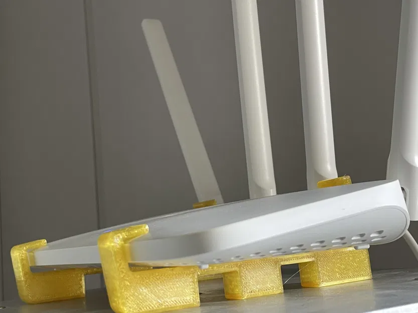 Giá treo tường tối ưu không gian cho router Xiaomi Mi 4C - Image 1