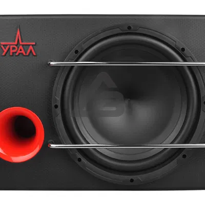 Logo và bảng tên thương hiệu URAL trang trí loa sub xe hơi