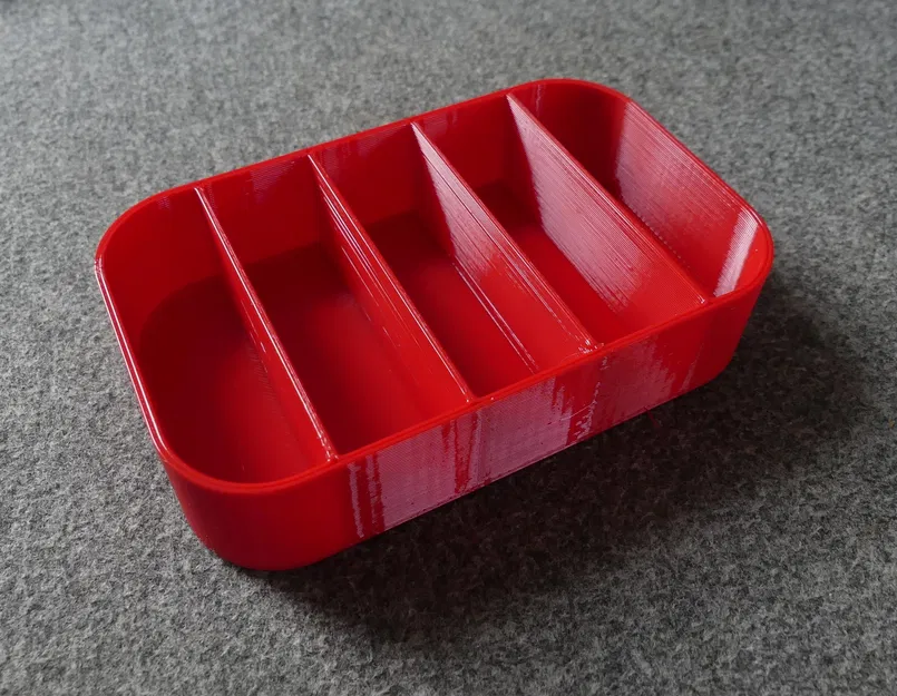 Khay chia ngăn 3D thông minh cho hộp kẹo cũ - Image 2