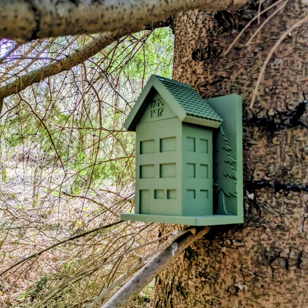 Hộp đựng Geocache: Ngôi nhà trong rừng - Image 1