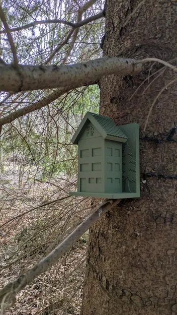 Hộp đựng Geocache: Ngôi nhà trong rừng - Image 2