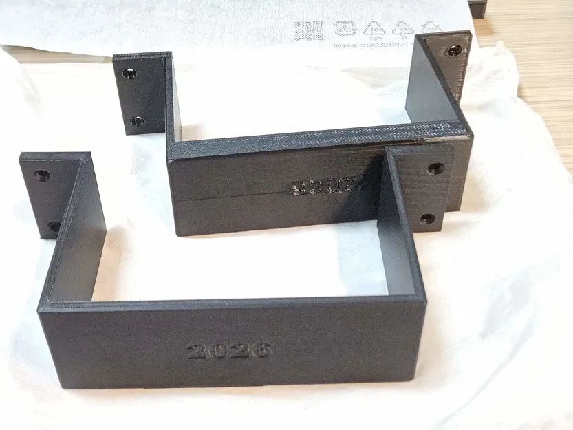 Giá đỡ ổ cứng 3.5" gắn dưới bàn - Thiết kế 2 mảnh, tùy chỉnh khoảng cách, không cần support - Image 2