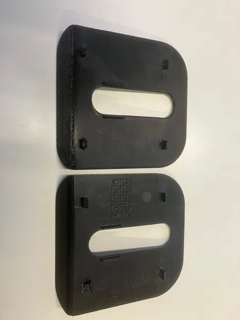 Ốp nhựa nội thất cốp xe BMW 8243922 - Image 1