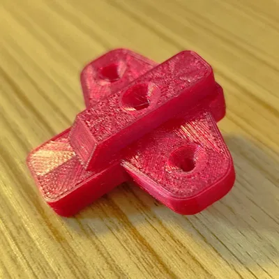 Bản lề thay thế tủ gỗ cổ điển (Balama Dulap Vechi)