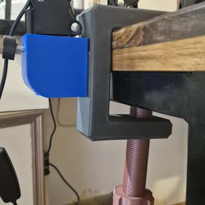 Giá đỡ đèn LED khớp nối cho kẹp bàn Modular