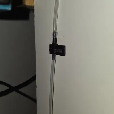 Bộ chuyển đổi ống làm mát Qidi Polar kèm giá treo tường