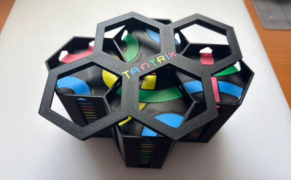 Hộp đựng cho bộ game Tantrix - Image 1