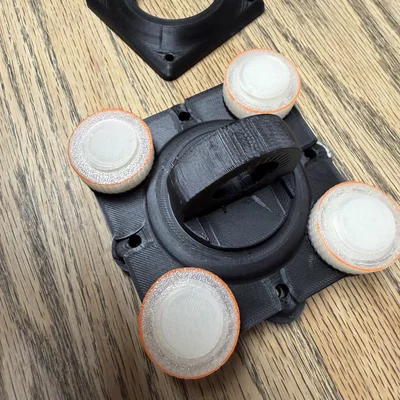 Ngàm vặn cố định có thể điều chỉnh cho cánh tay đỡ điện thoại linh hoạt & chắc chắn