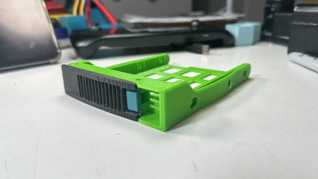 Khay Hotswap Ổ Cứng cho Case Server Rosewill RSV Series - Image 2