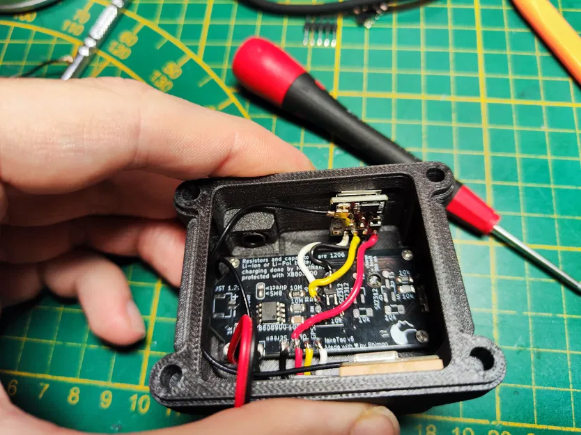 Faketec Solar powered outdoor node - Node Meshtastic dùng năng lượng mặt trời - Image 13