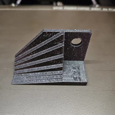 Thước đo góc / Ê-ke chỉnh góc / Khối đo góc – 25 × 63 × 38 mm