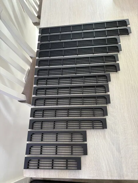 Lưới tản nhiệt (Zirkulationsgitter) cho xe Caravan Knaus Tabbert - Image 2