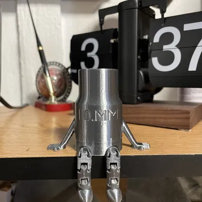 Mô hình trang trí 10mm Socket Buddy in liền khối (Print-in-place)