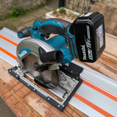 Bộ chuyển đổi ray dẫn hướng cho Makita DSS610