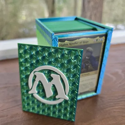 MtG - Hộp Đựng Bộ Bài Commander (Nhỏ Gọn/Xếp Chồng) - Chứa 100 Lá Bài Chuẩn