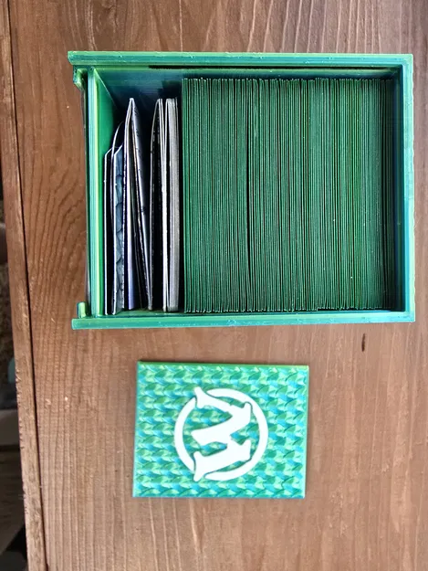 MtG - Hộp Đựng Bộ Bài Commander (Nhỏ Gọn/Xếp Chồng) - Chứa 100 Lá Bài Chuẩn - Image 3