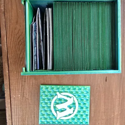 MtG - Hộp Đựng Bộ Bài Commander (Nhỏ Gọn/Xếp Chồng) - Chứa 100 Lá Bài Chuẩn