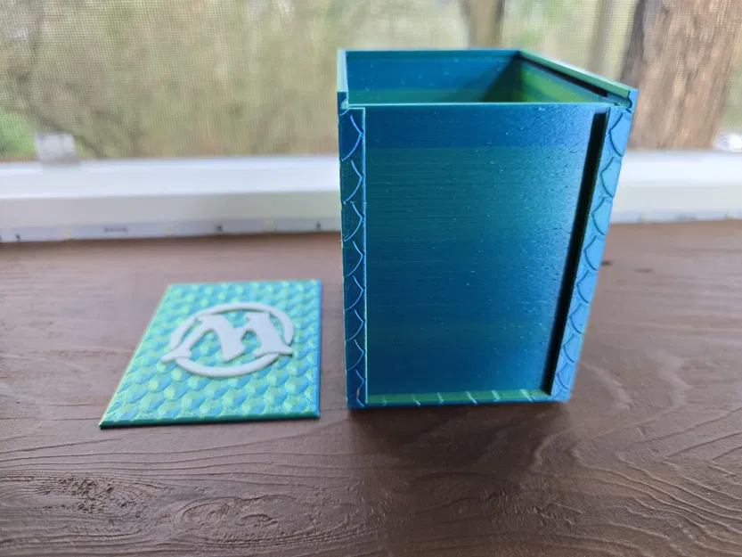 MtG - Hộp Đựng Bộ Bài Commander (Nhỏ Gọn/Xếp Chồng) - Chứa 100 Lá Bài Chuẩn - Image 6