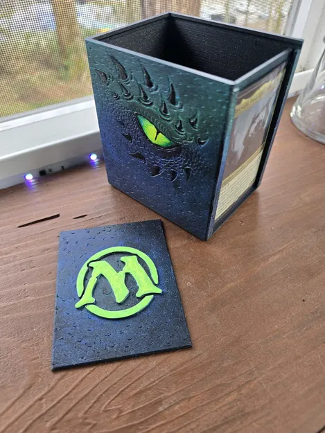 MtG - Hộp Đựng Bộ Bài Commander (Nhỏ Gọn/Xếp Chồng) - Chứa 100 Lá Bài Chuẩn - Image 8