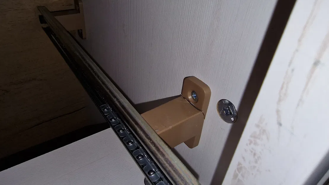 Pat đỡ ray trượt ngăn kéo tủ Jysk Markskel thay thế bền bỉ - Image 3