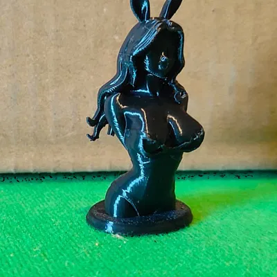 Mô hình tượng cô gái tai thỏ 12cm (Bunny Girl Bust) - File in 3D nghệ thuật