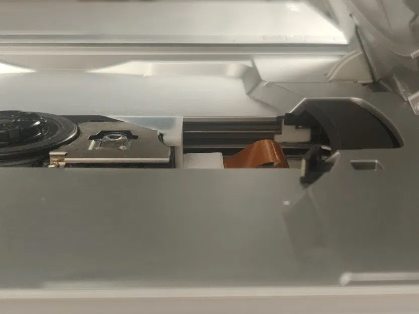 Tấm chắn đĩa PS2 Slim (Bộ cố định cáp ribbon mắt đọc) - Image 8