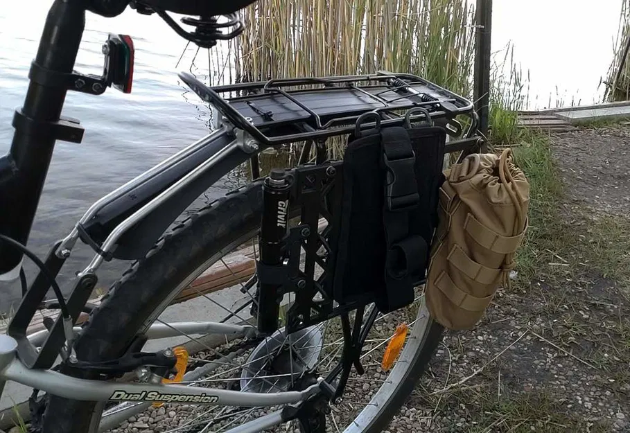 Tấm MOLLE Gắn Bagac Xe Đạp (Bicycle Cargo Rack MOLLE Panel) - Image 4