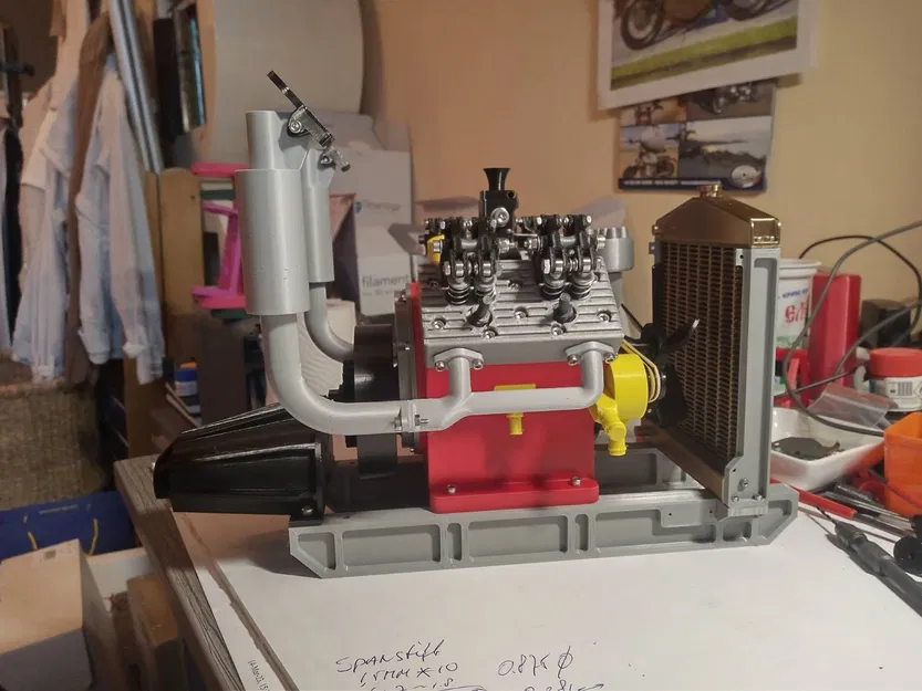 Mô hình động cơ Howell V-four vận hành được - Image 3