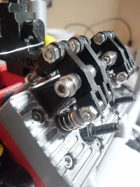 Mô hình động cơ Howell V-four vận hành được - Image 11